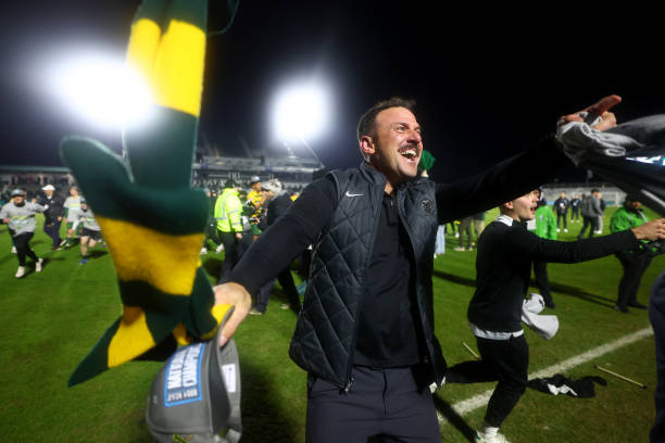 低谷与重生 低谷与重生