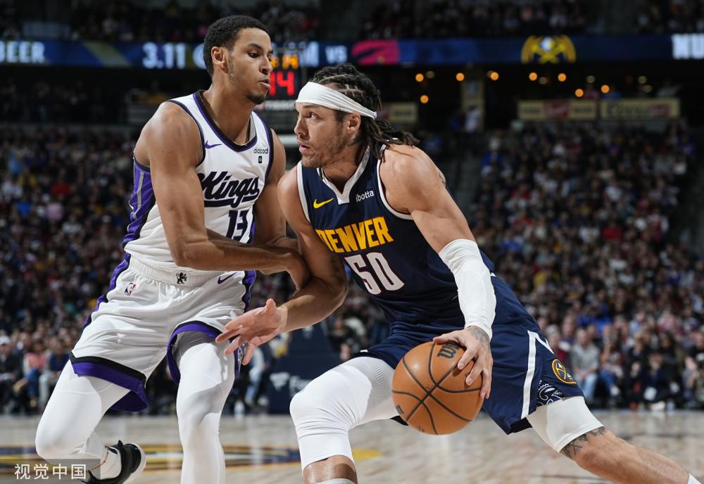 疑是他踢得 疑是他踢得