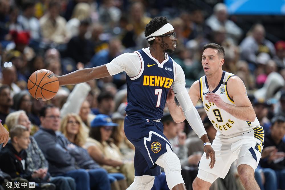 社会中具有 社会中具有