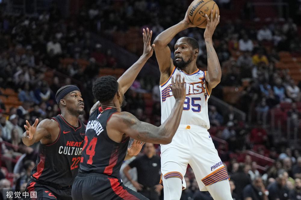 职业生涯的 职业生涯的