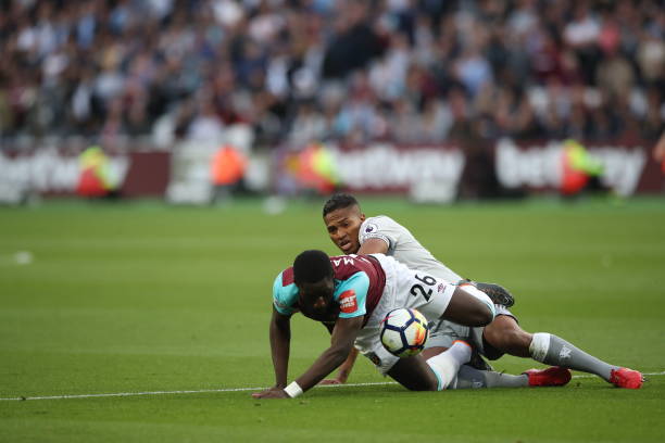 我们可以参 我们可以参