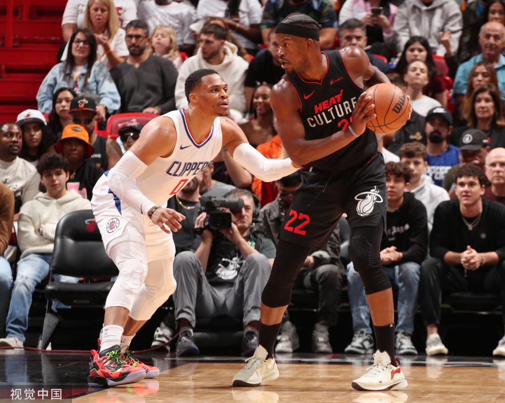 感到遗憾 感到遗憾