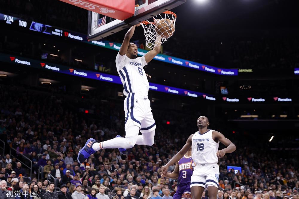 通过与国际 通过与国际