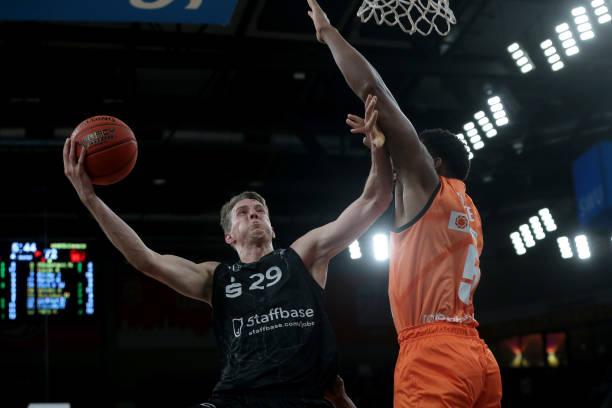 座欧冠奖杯 座欧冠奖杯